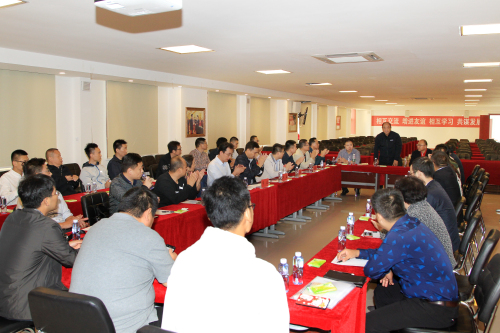 我會(huì)組織企業(yè)赴寧夏開展和諧勞動(dòng)關(guān)系三方機(jī)制建設(shè)考察調(diào)研活動(dòng)