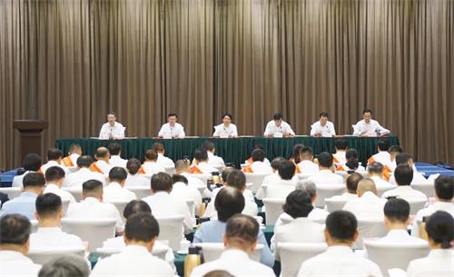 全省構(gòu)建和諧勞動(dòng)關(guān)系工作會(huì)議在濟(jì)南召開